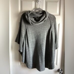 Lane Byrant 22/24 grey sweater short sleeved cowl neck